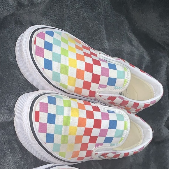 2 paries of slip on vans - Picture 2 of 4